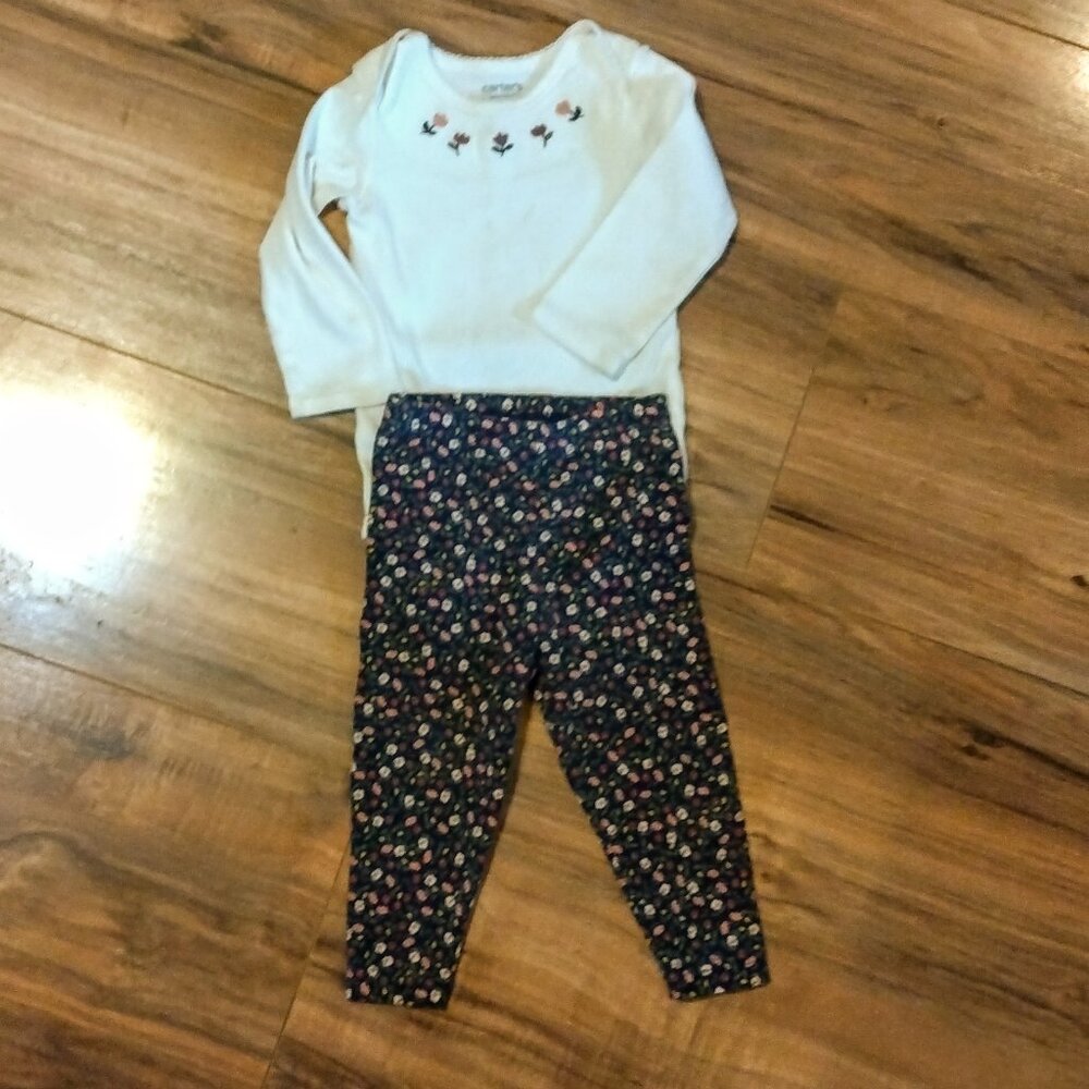 Carter's 2 piece outfit